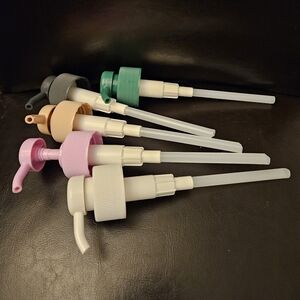 Assorted Color Pump Dispenser Set